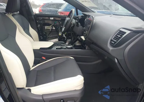 2022 Lexus Nx 350 Luxury z USA, uszkodzony, nr VIN 2T2HGCEZ3NC011753